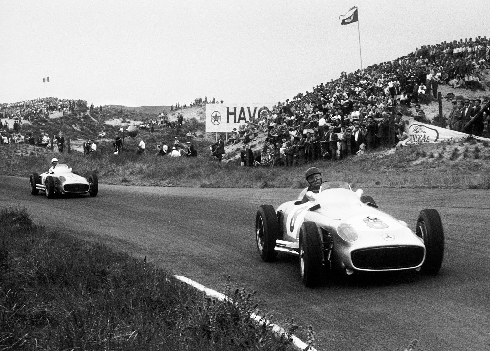 55 DutchGP Fangio Moss