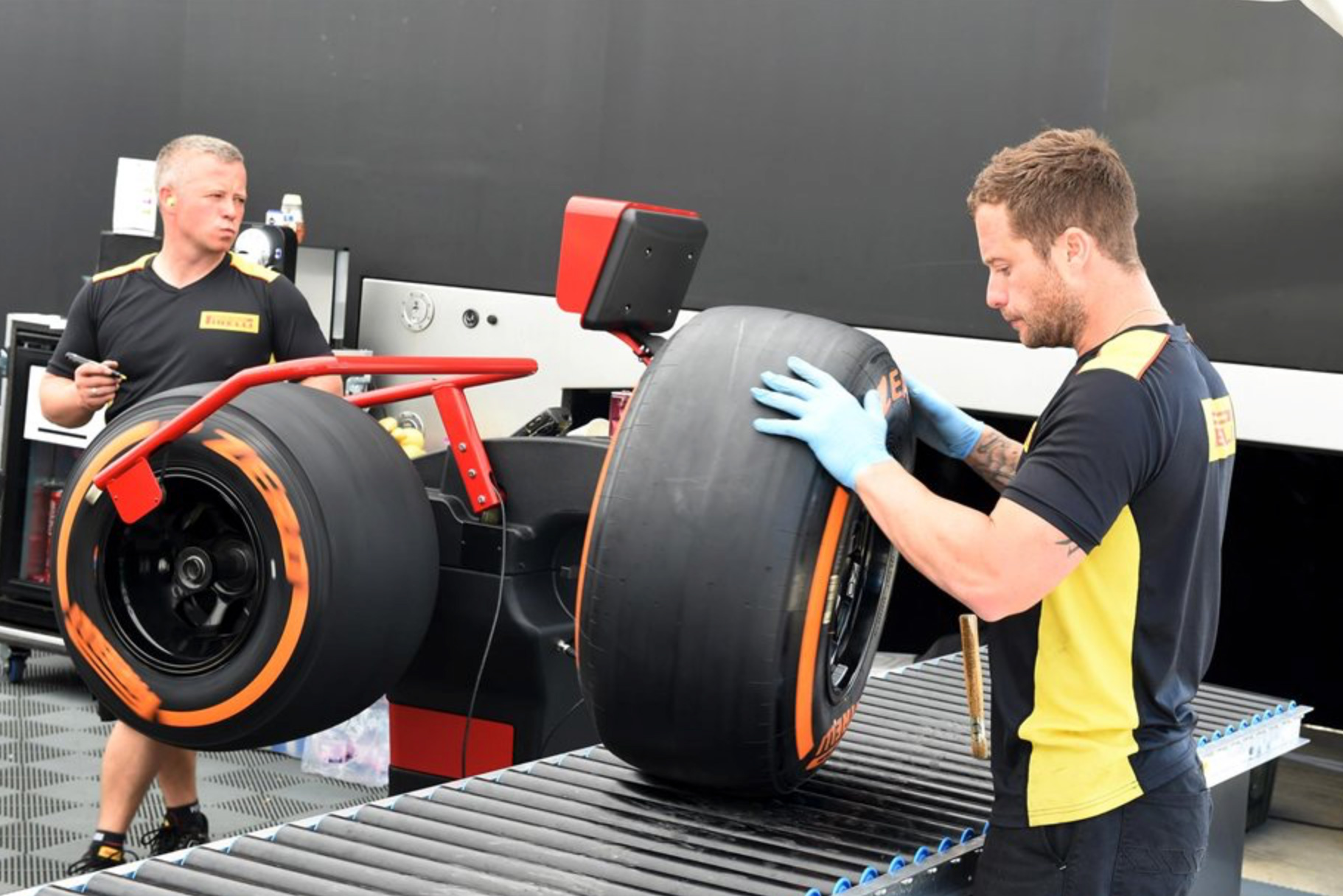 Pirelli to test new 18-inch tire concept at Silverstone