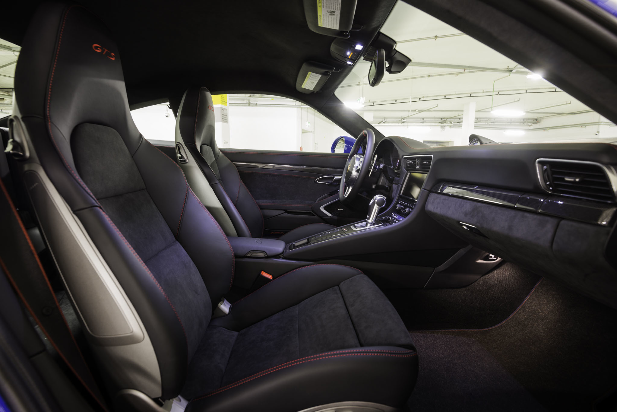 2015 Porsche 911 GTS Club Coupe 5