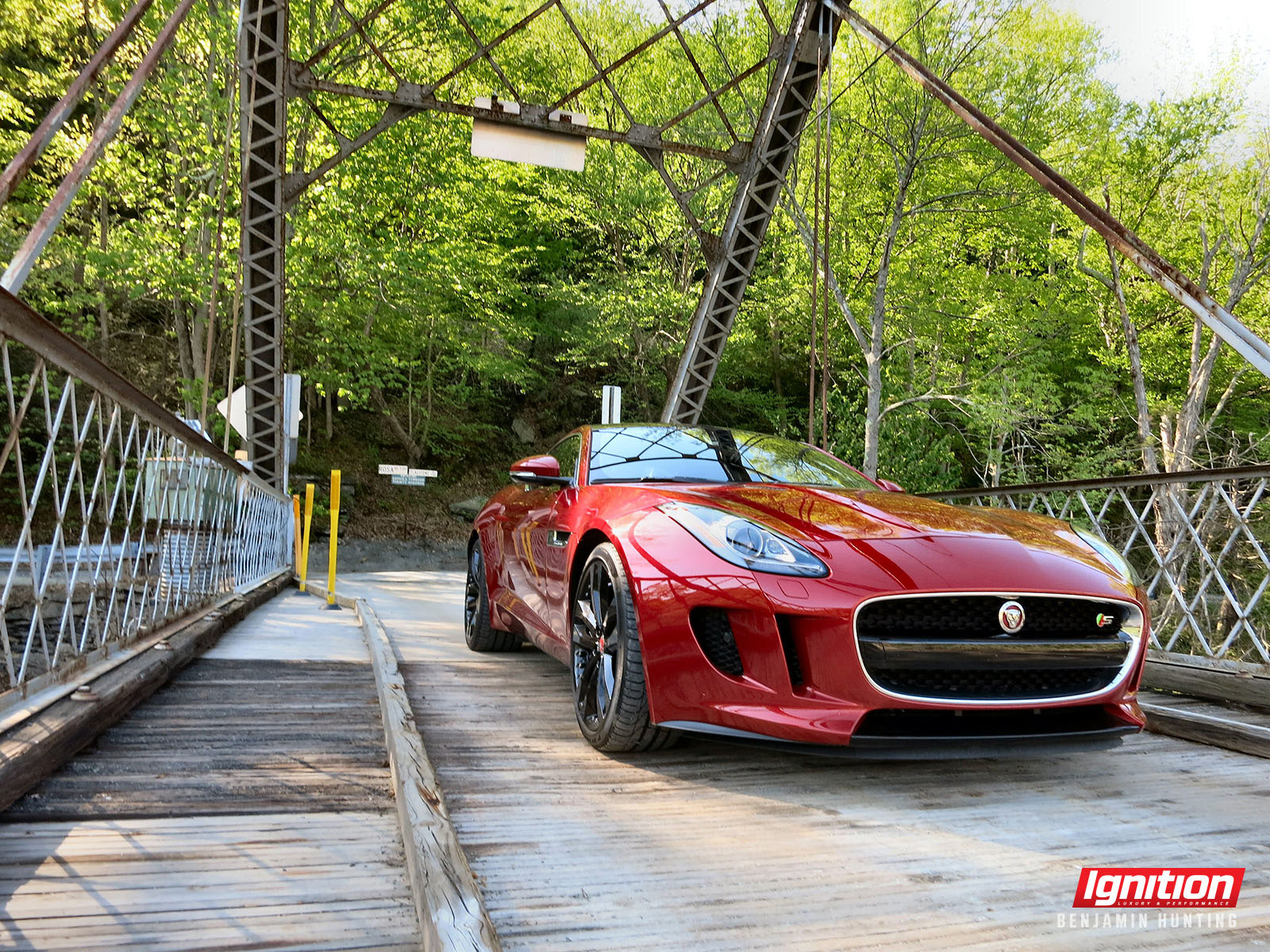 Ignition 2016-Jaguar-F-Type-Land-Rover-RR-Sport-SVR-136