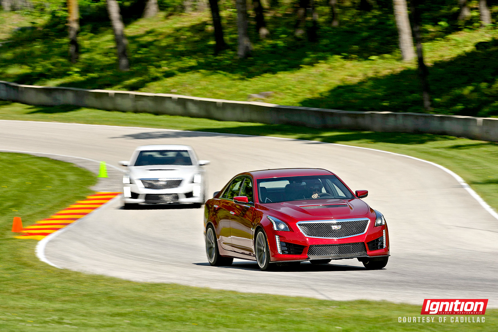 2016-Cadillac-CTS-V-Sedan-040-Ignition
