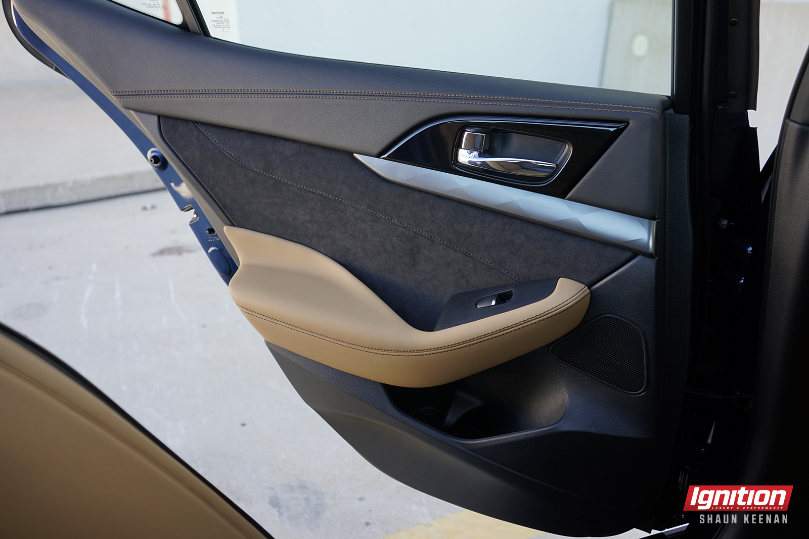 Ignition 2016 Nissan Maxima SR 8