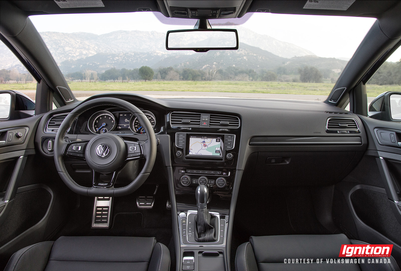 Ignition 2016 VW Golf R 13