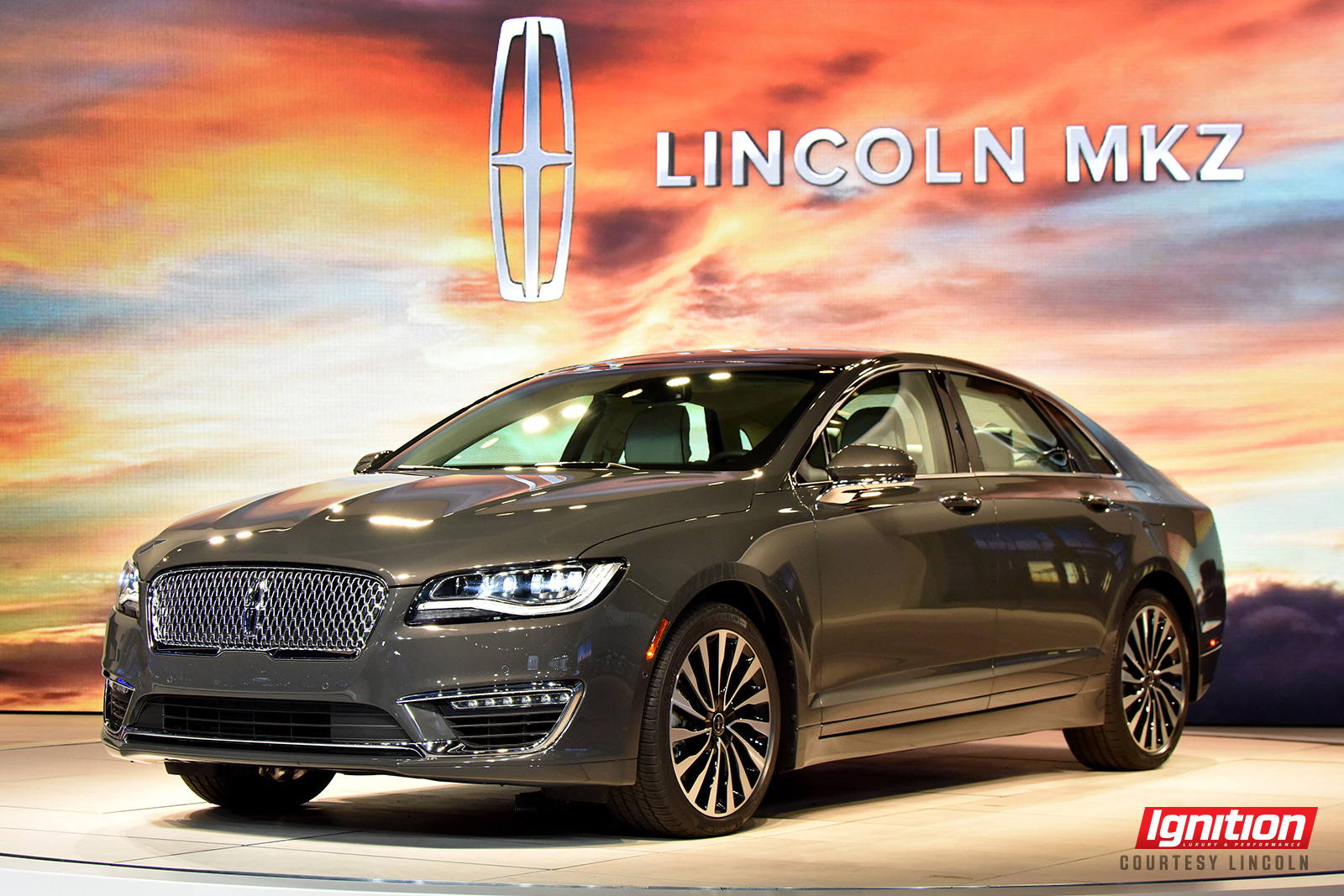 Ignition LA 2015 auto show Lincoln MKZ front