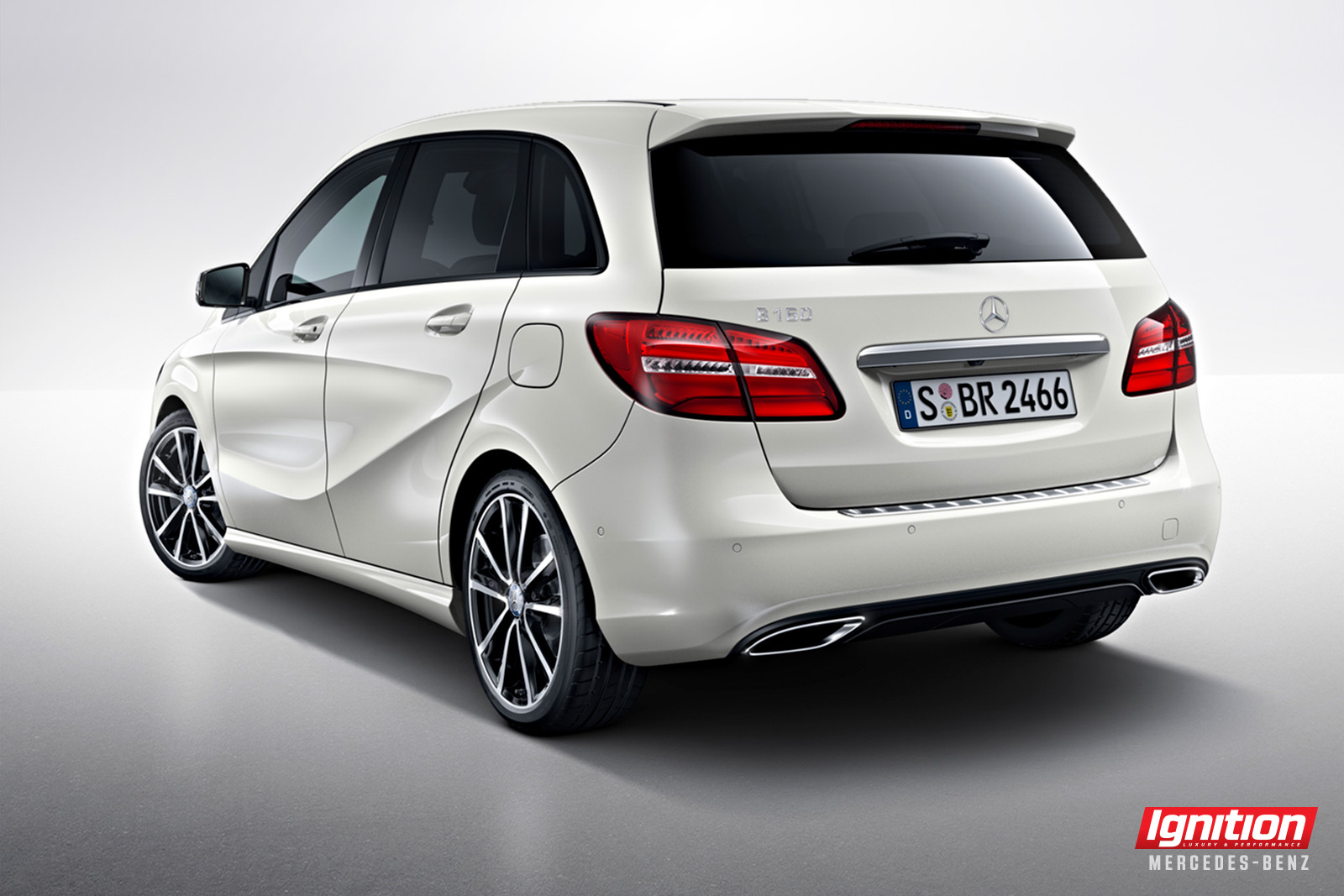 2015 Mercedes-Benz B 250 4MATIC 02