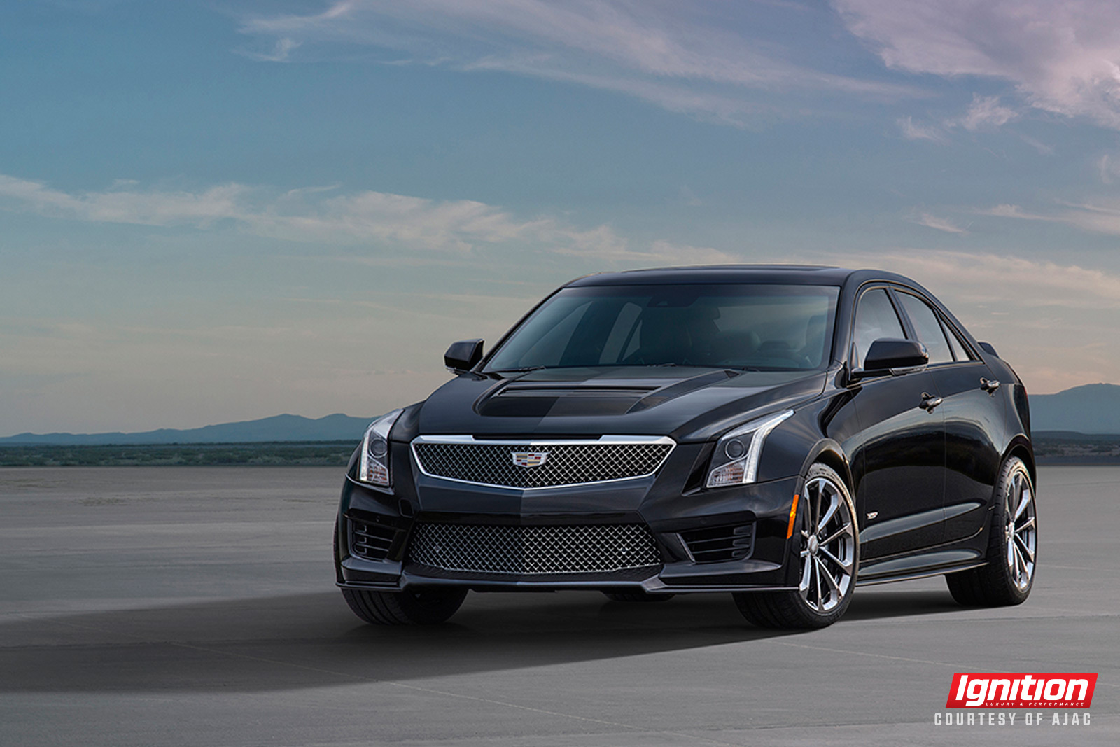 2016-Cadillac-ATS-V-Sedan-019