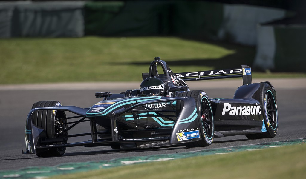 Panasonic Jaguar Racing I-TYPE Front