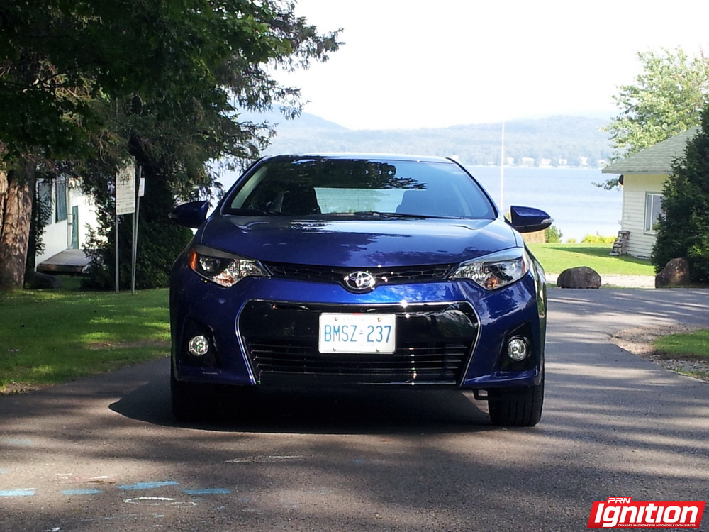 2014 Corolla S 07 resize