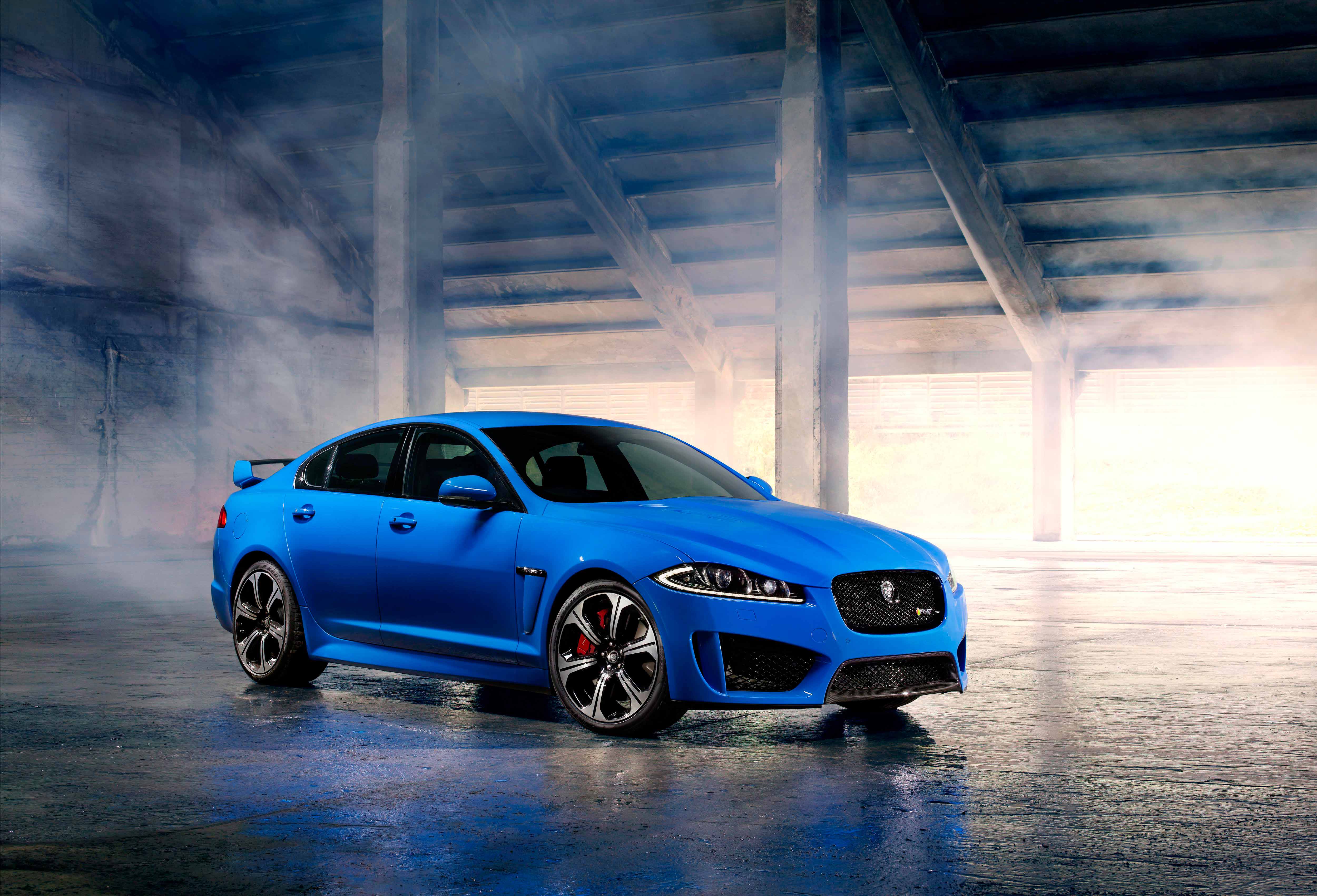 Jaguar-XFR-S