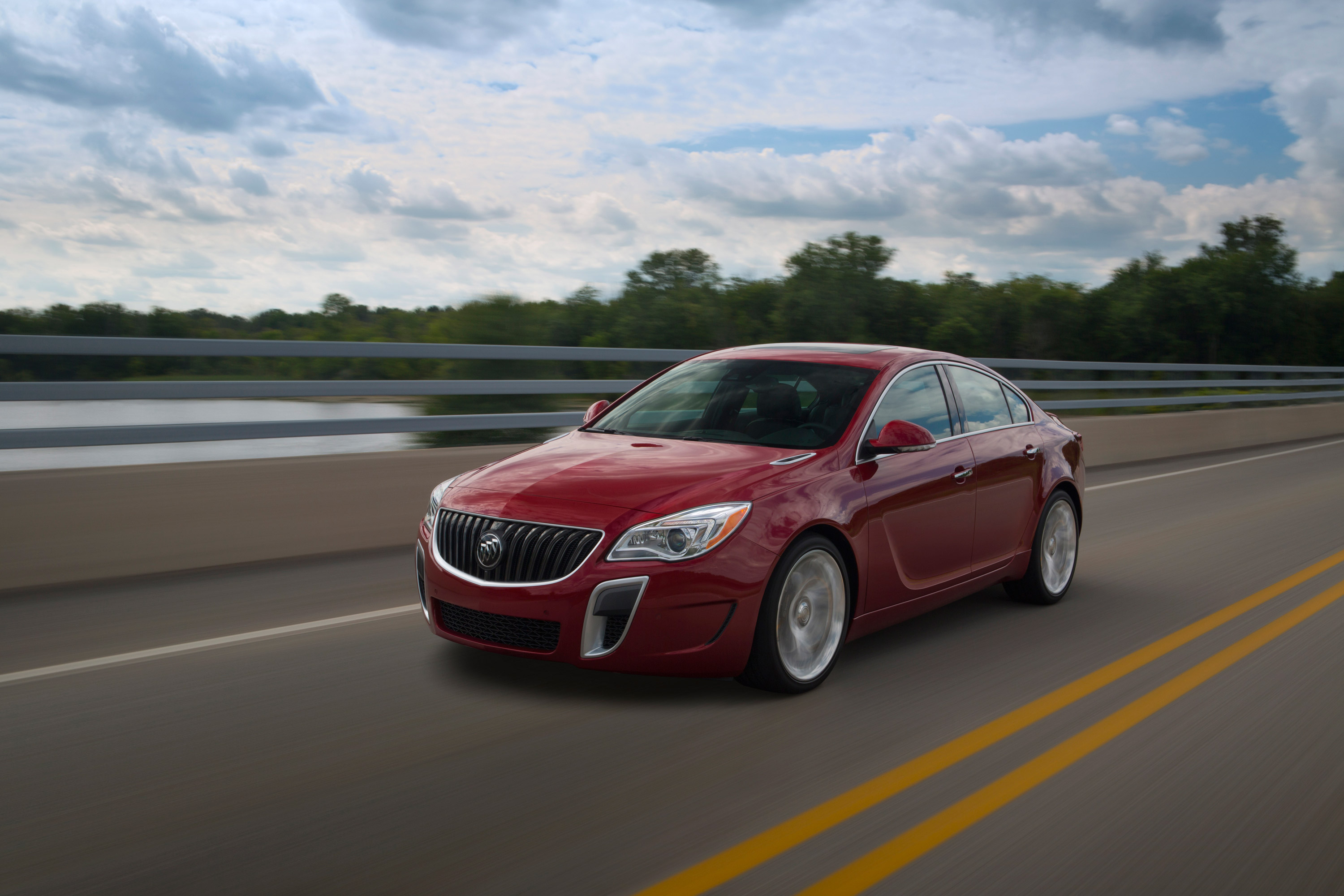 2014-Buick-Regal GS
