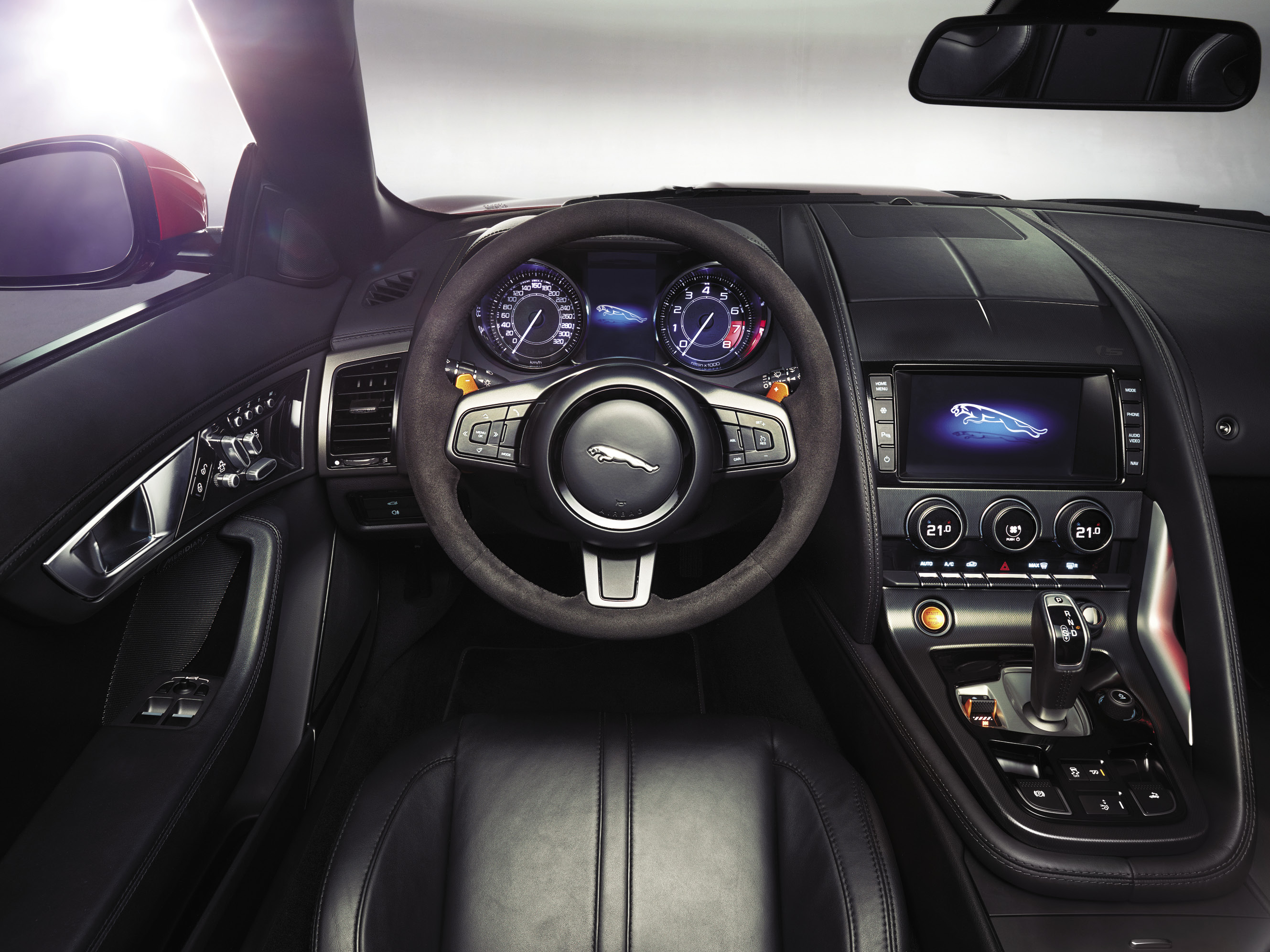 Driven: 2014 Jaguar F-Type